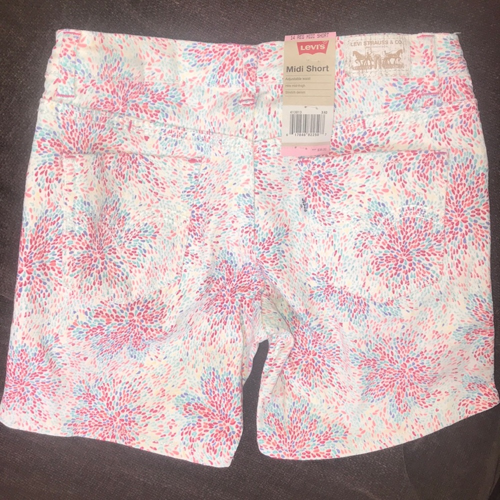 New w Tags Girl’s Levi’s Midi Short